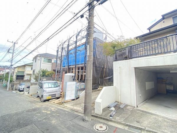横浜市泉区白百合１丁目　新築戸建