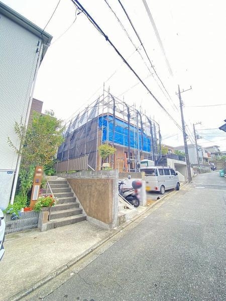 横浜市泉区白百合１丁目　新築戸建