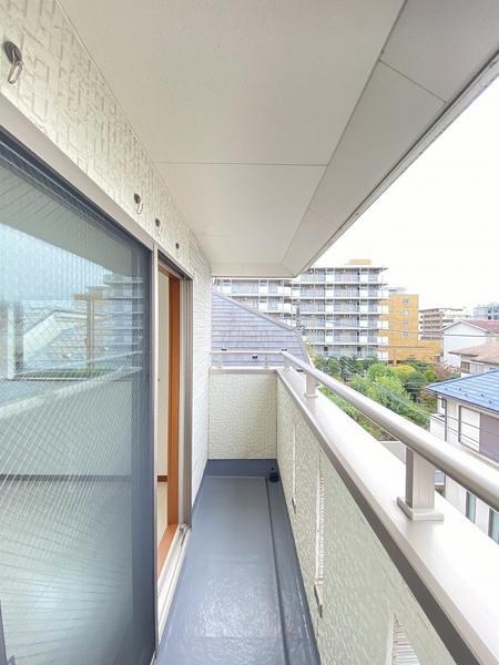 横浜市戸塚区下倉田町の中古一戸建て(バルコニー)