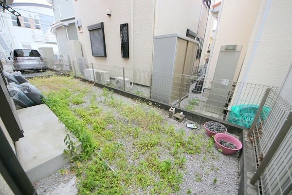座間市相武台3丁目の中古一戸建て(庭)