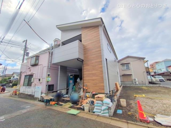 大和市鶴間1丁目2期　新築分譲住宅　2号棟