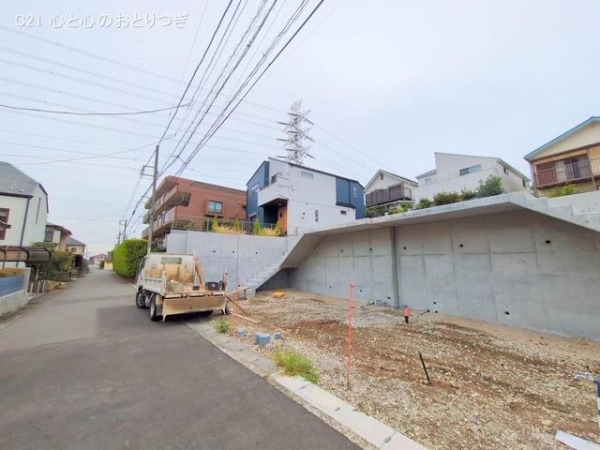 横浜市青葉区あざみ野3丁目　新築分譲住宅　1号棟
