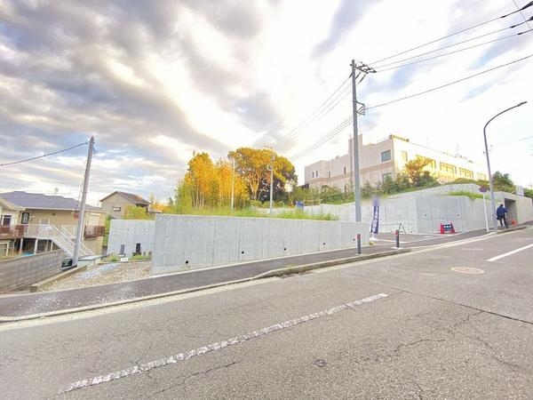 横浜市戸塚区上矢部町　新築戸建　全５棟　１号棟