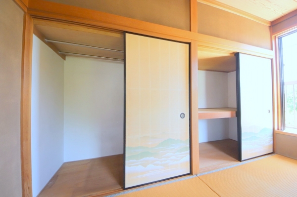 相模原市南区上鶴間7丁目の中古一戸建て(収納)