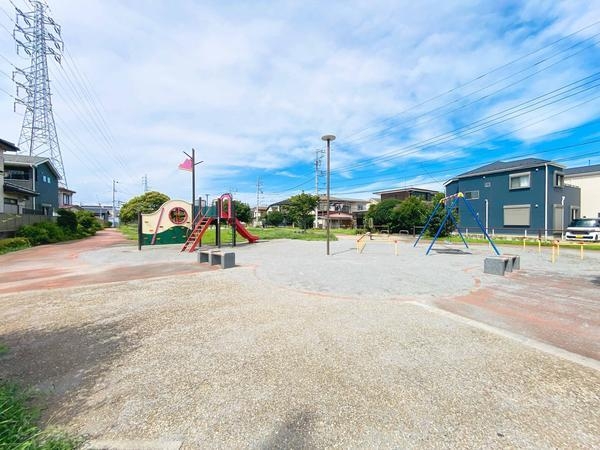 藤沢市高倉の中古一戸建て(上高倉公園)