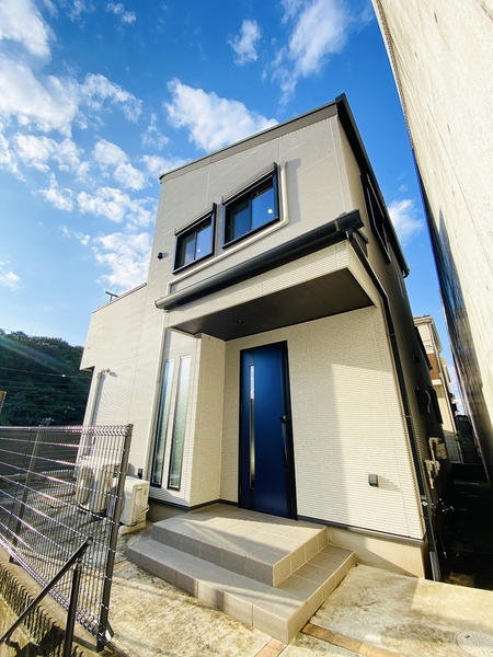 座間市入谷東4丁目　中古戸建