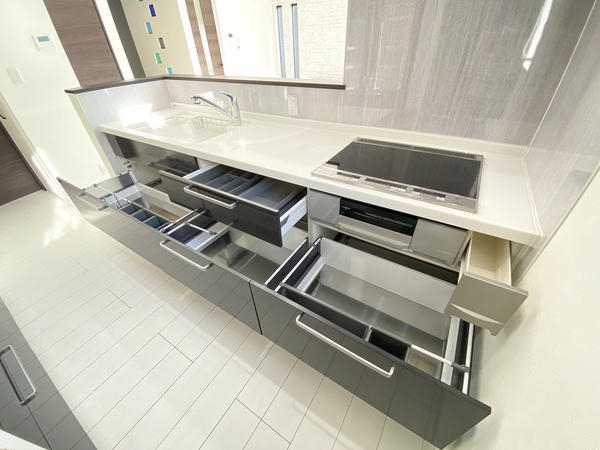 座間市入谷東4丁目の中古一戸建て(キッチン)