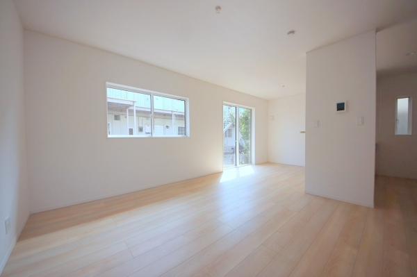 座間市立野台1丁目　新築戸建