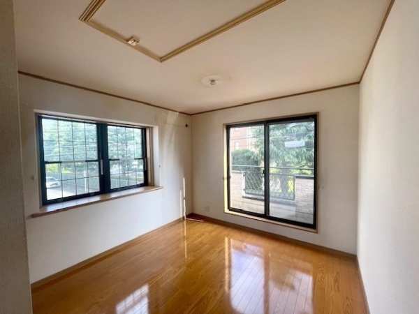 町田市旭町３丁目の中古一戸建て