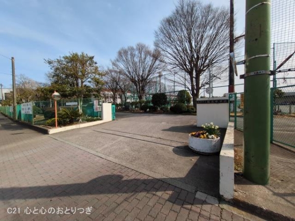 綾瀬市寺尾本町1丁目2期　新築分譲住宅　1号棟(綾瀬市立綾北中学校)