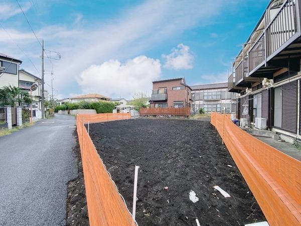 大和市西鶴間2丁目　新築戸建　全2棟　2号棟