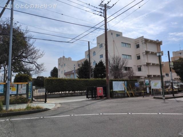 大和市福田2丁目14期　新築分譲住宅　1号棟(大和市立引地台中学校)
