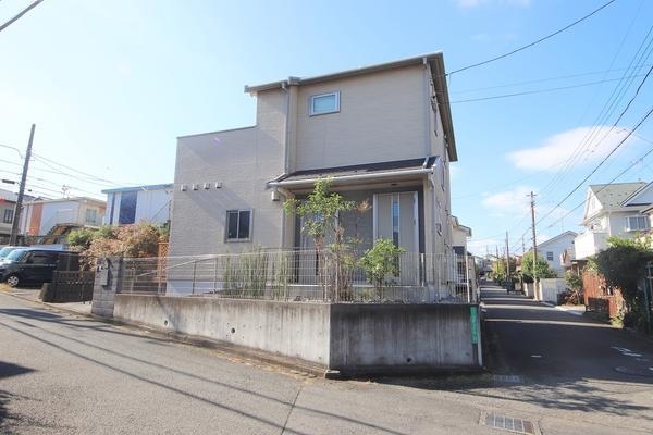 町田市成瀬が丘３丁目の中古一戸建て