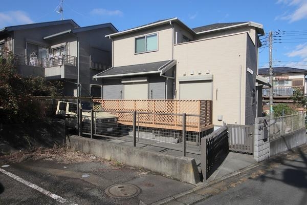 町田市成瀬が丘３丁目の中古一戸建て