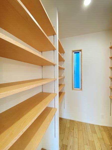 横浜市泉区和泉町　新築戸建　全2棟　2号棟