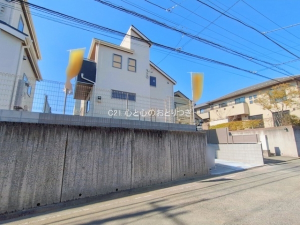 町田市真光寺2丁目　新築分譲住宅　2号棟