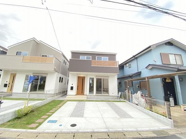 藤沢市高倉　新築戸建　全３棟　３号棟
