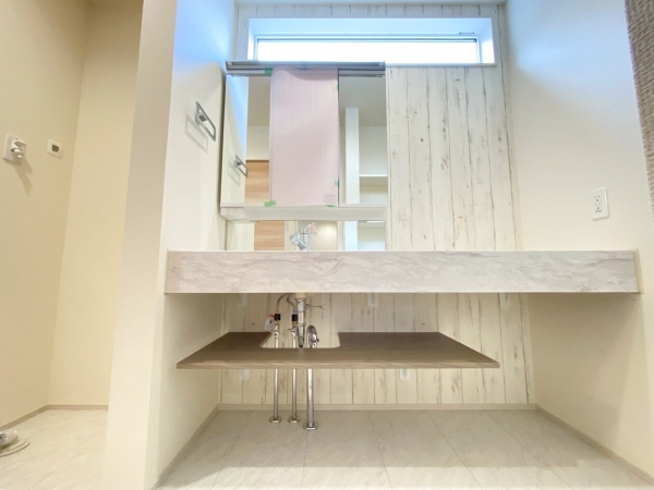 海老名市上今泉5丁目　新築戸建