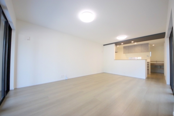 大和市下鶴間　新築分譲住宅　1号棟