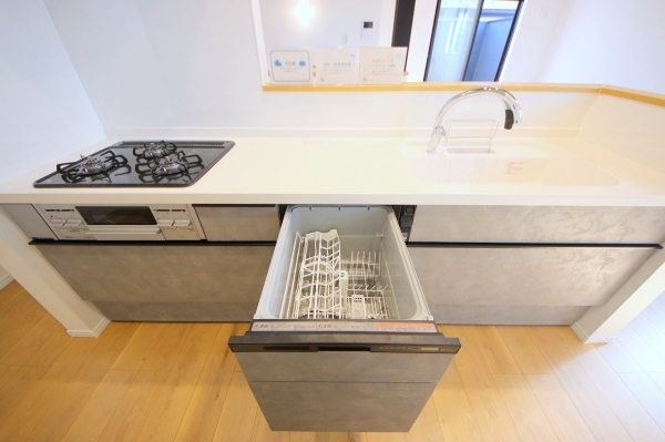 大和市下鶴間　新築分譲住宅　2号棟