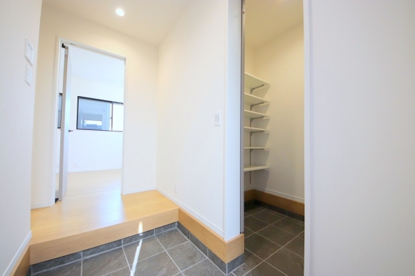 大和市下鶴間　新築分譲住宅　2号棟