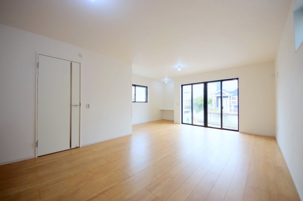 大和市草柳1丁目1期　新築分譲住宅　1号棟