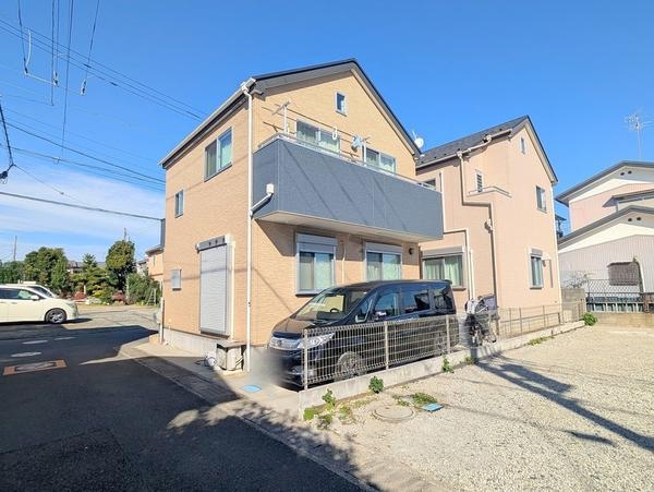 大和市上草柳８丁目の中古一戸建て