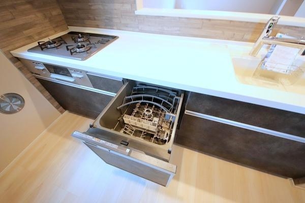 座間市ひばりが丘1丁目　新築分譲住宅　2号棟