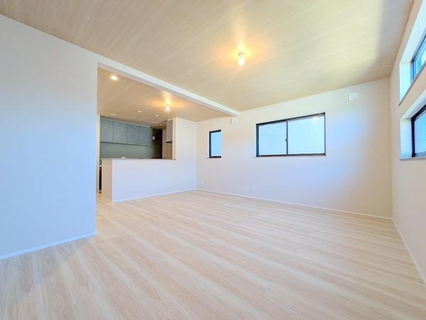 座間市ひばりが丘1丁目　新築分譲住宅　1号棟