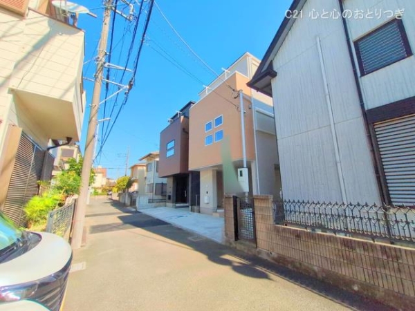 座間市ひばりが丘1丁目　新築分譲住宅　1号棟