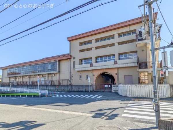 町田市忠生2丁目9期　新築分譲住宅　1号棟(町田市立忠生中学校)