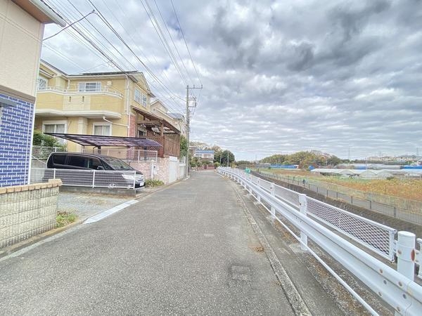 横浜市戸塚区汲沢町の中古一戸建て