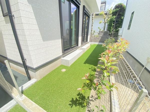 横浜市瀬谷区本郷1丁目　新築戸建　全14棟　J号棟