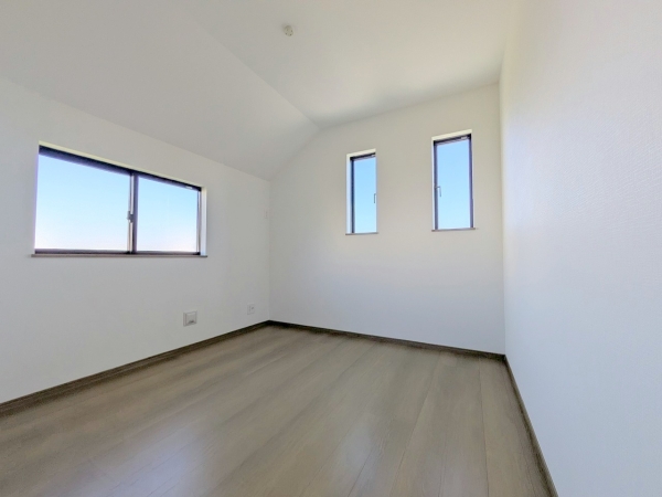 座間市西栗原2丁目　新築分譲住宅　B号棟