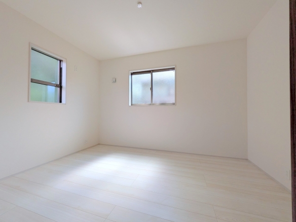 座間市相模が丘2丁目　新築分譲住宅　2号棟