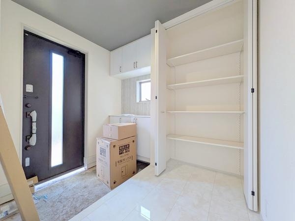 座間市相模が丘2丁目　新築分譲住宅　2号棟