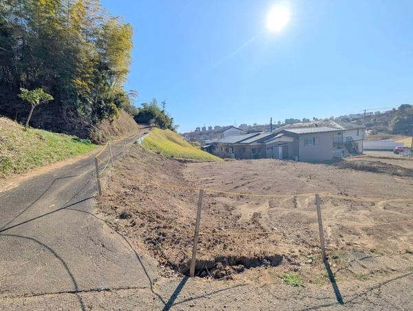八王子市中山　建築条件なし売地　1区画