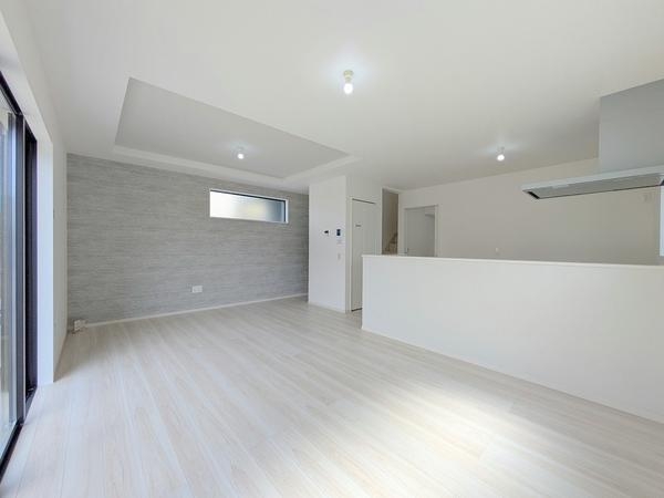 大和市南林間7丁目10期　新築分譲住宅　1号棟