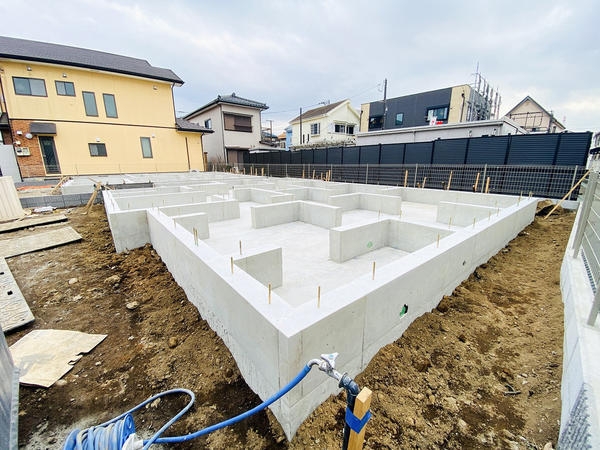 綾瀬市深谷中4丁目　新築戸建　全2棟　A号棟