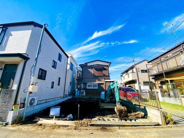 座間市ひばりが丘1丁目　新築戸建