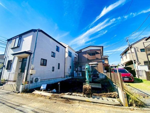 座間市ひばりが丘1丁目　新築戸建