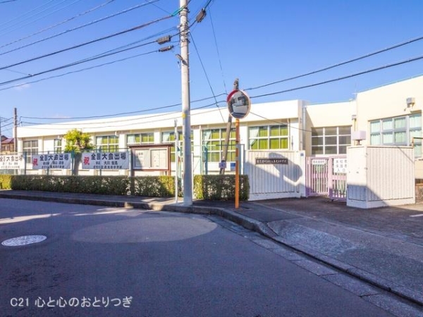 町田市真光寺3丁目　新築分譲住宅(町田市立真光寺中学校)
