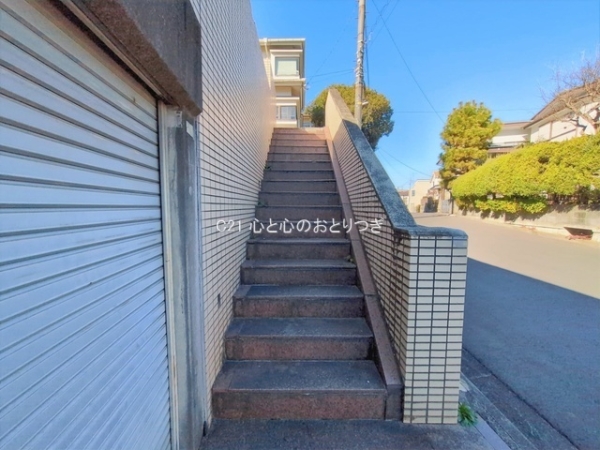 横浜市青葉区榎が丘の土地