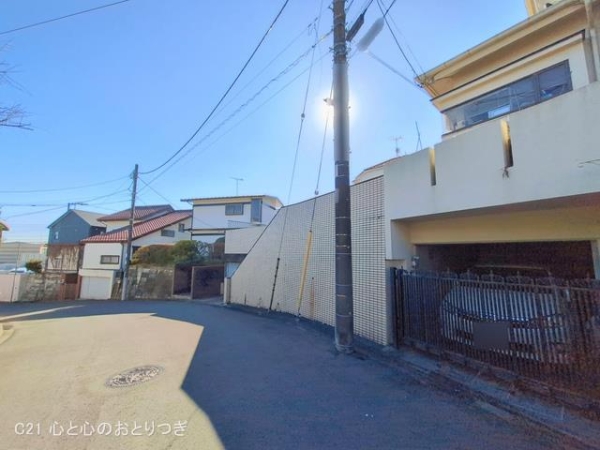横浜市青葉区榎が丘　建築条件なし売地