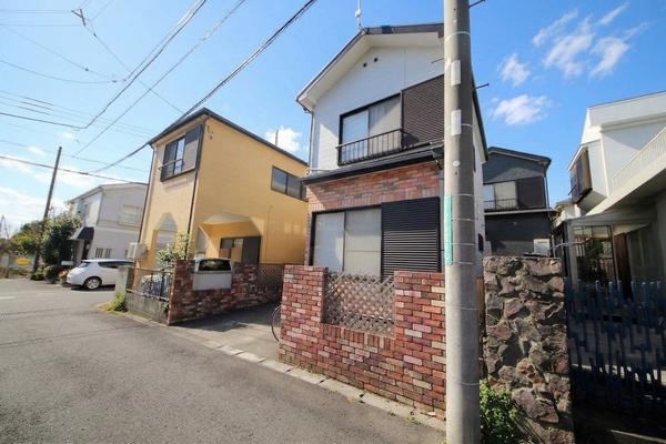 座間市ひばりが丘３丁目　戸建