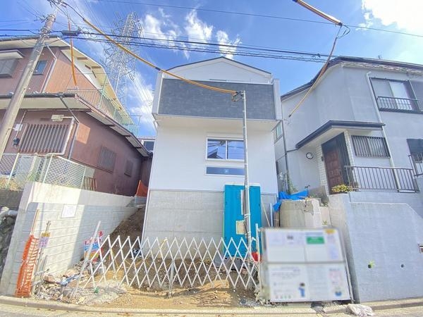 横浜市戸塚区矢部町　新築戸建