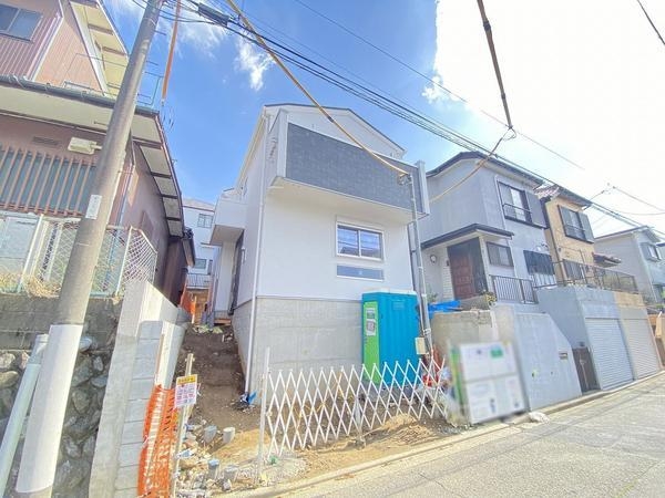 横浜市戸塚区矢部町　新築戸建