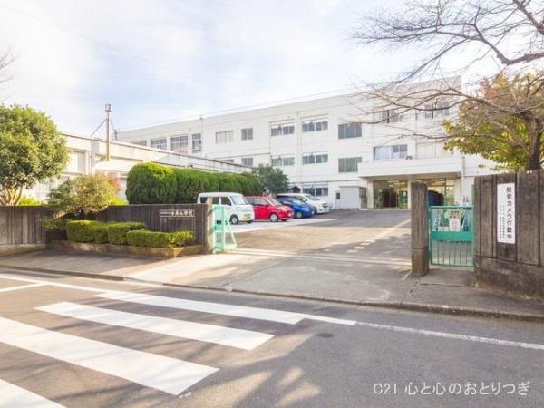 町田市金井ヶ丘2丁目　新築分譲住宅　A号棟(町田市立金井小学校)