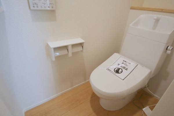 大和市西鶴間2丁目　新築戸建　全2棟　1号棟