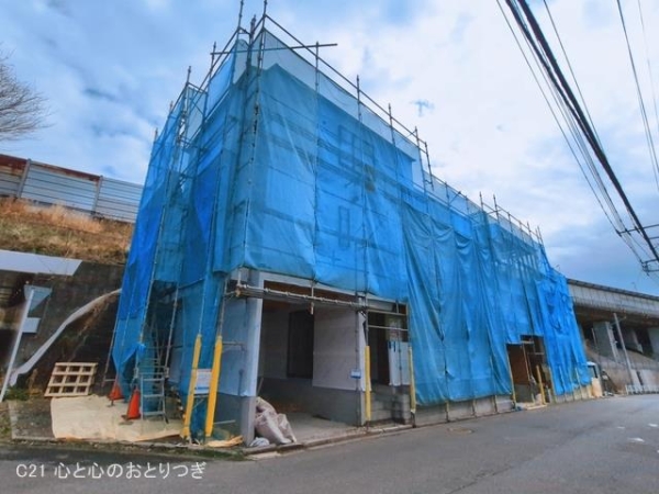 横浜市青葉区新石川3丁目　新築分譲住宅　2号棟